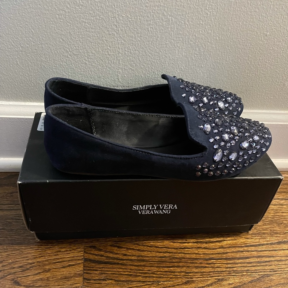 Simply Vera Sapphire flats
